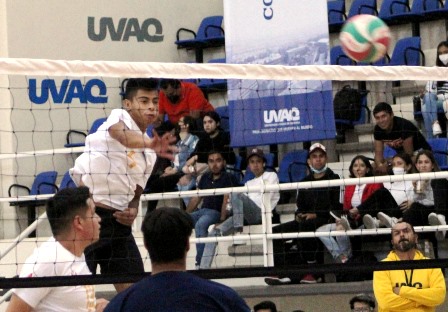 La UVAQ ligó segundo triunfo consecutivo en voleibol de sala en el Regional de la Universiada