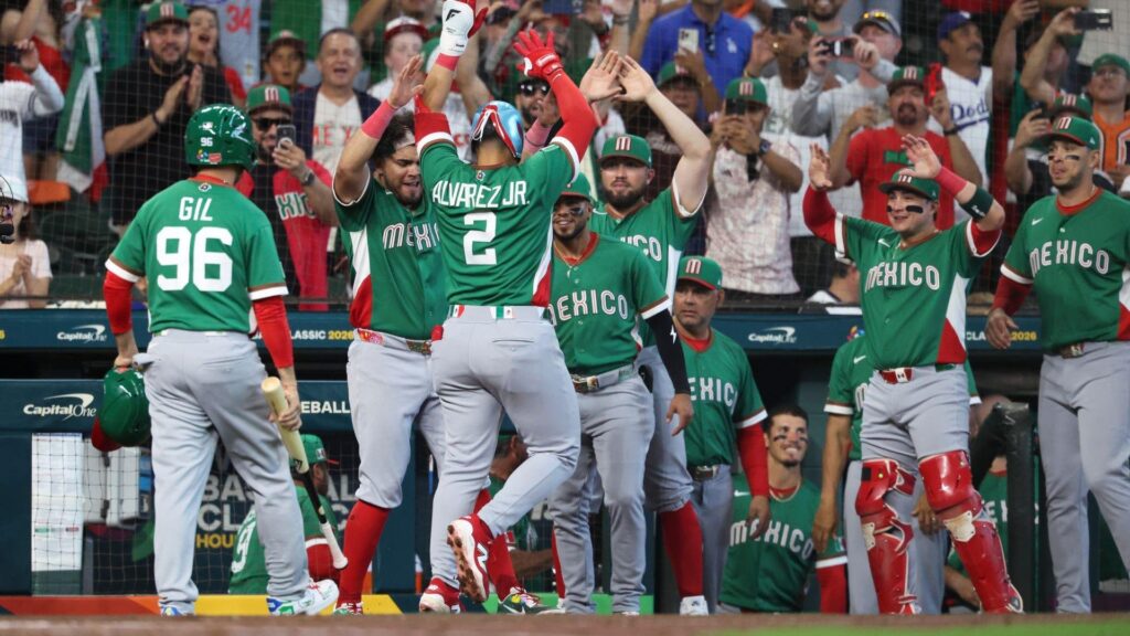 México debuta con victoria en el Clásico Mundial de Béisbol