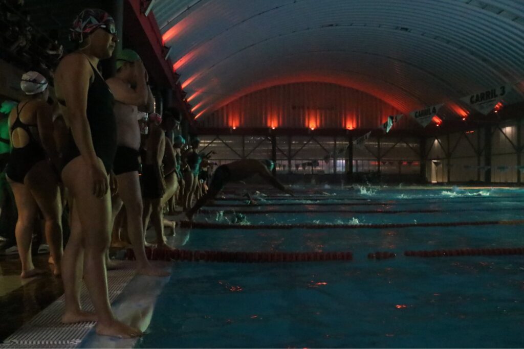 Más de mil sirenas y tritones se esperan en la 5ª edición del Maratón Nocturno Glow Swin 2026