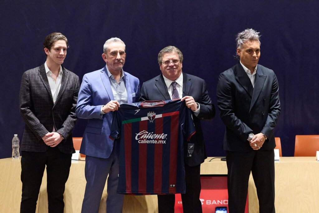 Miguel ‘Piojo’ Herrera es presentado como entrenador del Atlante para la Liga MX