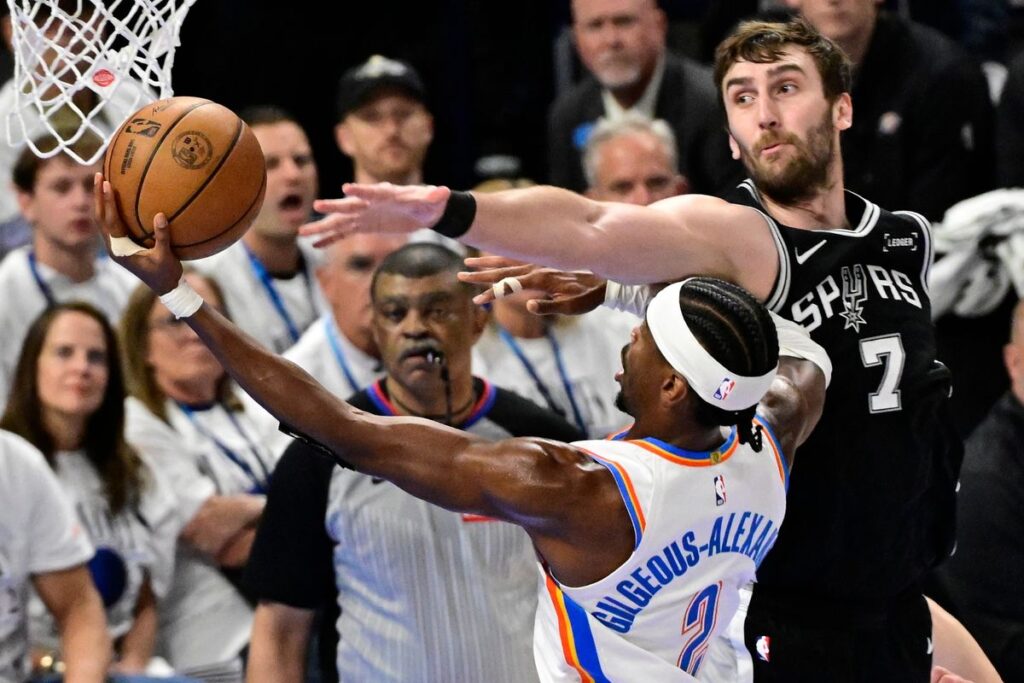 Thunder a un triunfo de regresar a las Finales de la NBA por segundo año consecutivo