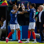De la mano de Mbappé, Francia vence 3-1 a Senegal