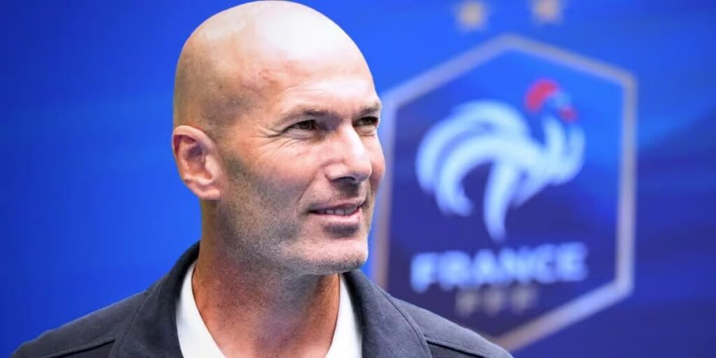 Zinédine Zidane es el nuevo entrenador de la selección de Francia