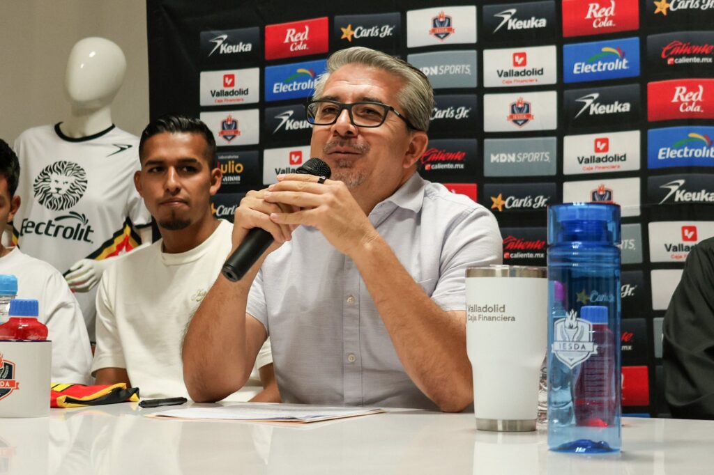 “En la Federación Mexicana de Fútbol nos vio la cara”: Alberto Castellanos, presidente de UdeG