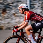 Romina Hinojosa, la primera ciclista mexicana en el Tour de Francia Femenil
