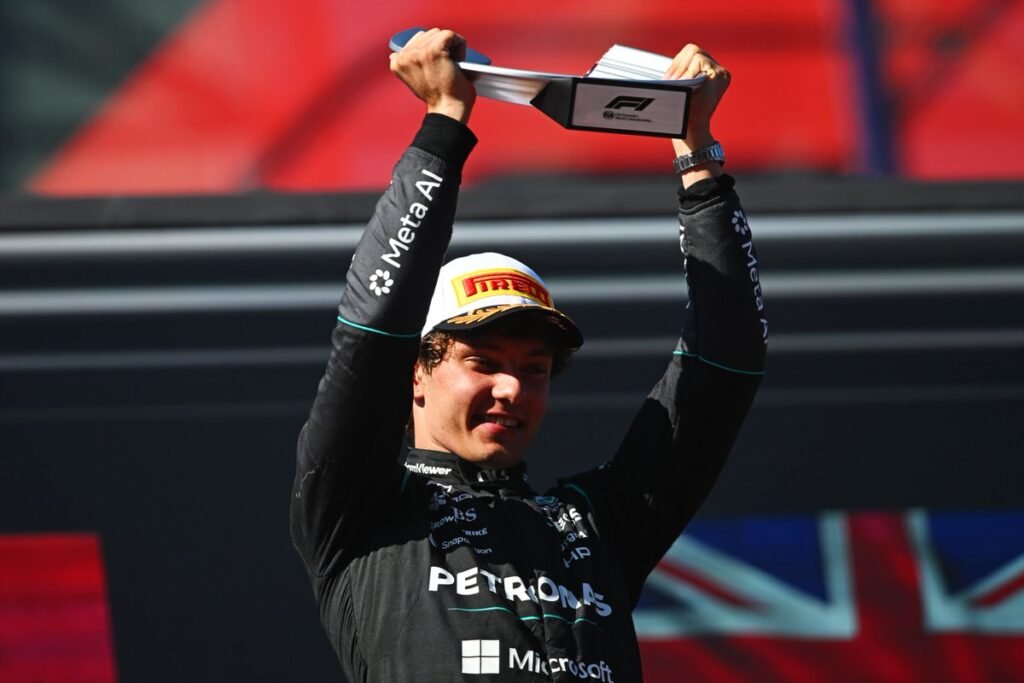 Kimi Antonelli acaricia el título de la F1 al conquistar el Gran Premio de España