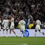 El Real Madrid con polémica arbitral golea 4-1 al Sevilla