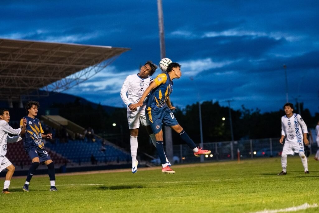 Los Zorros del Atlético Morelia-UMNSH debutan con triunfo en la Liga TDP al vencer 3-0 a La Piedad Imperial 